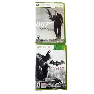James Bond 007: Quantum of Solace & Batman Arkham City Xbox 360 Games Bundle